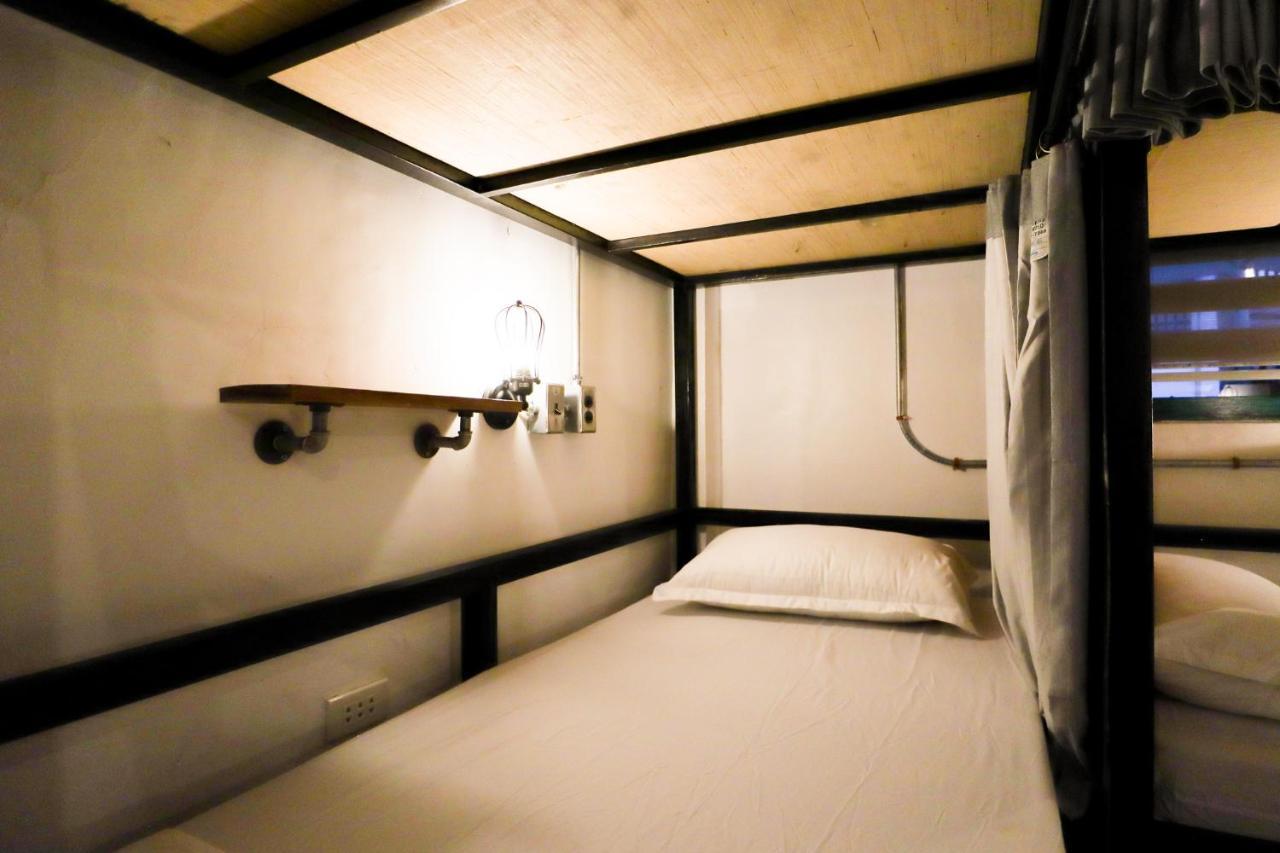 Ocean Breeze Hostel By Daily Sweet Moalboal Eksteriør billede